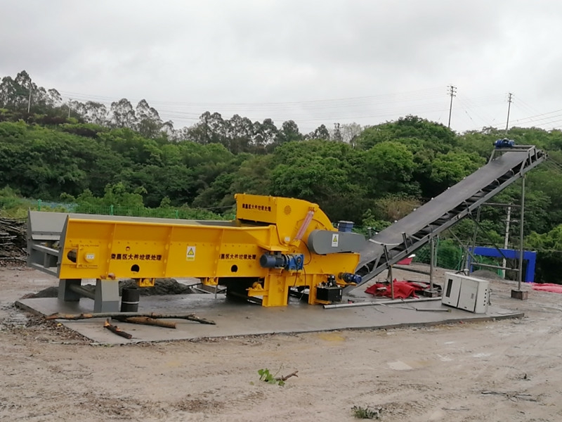 Biomass crusher