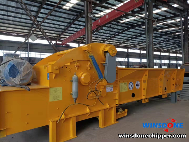 Biomass crusher